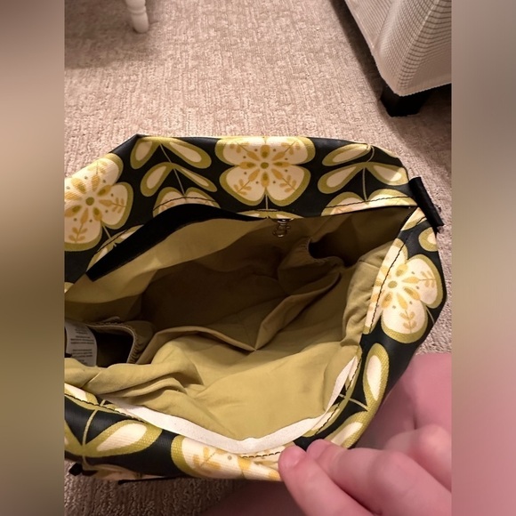 Petunia Pickle Bottom La Paz Boxy Diaper Bag Backpack - Picture 5 of 8